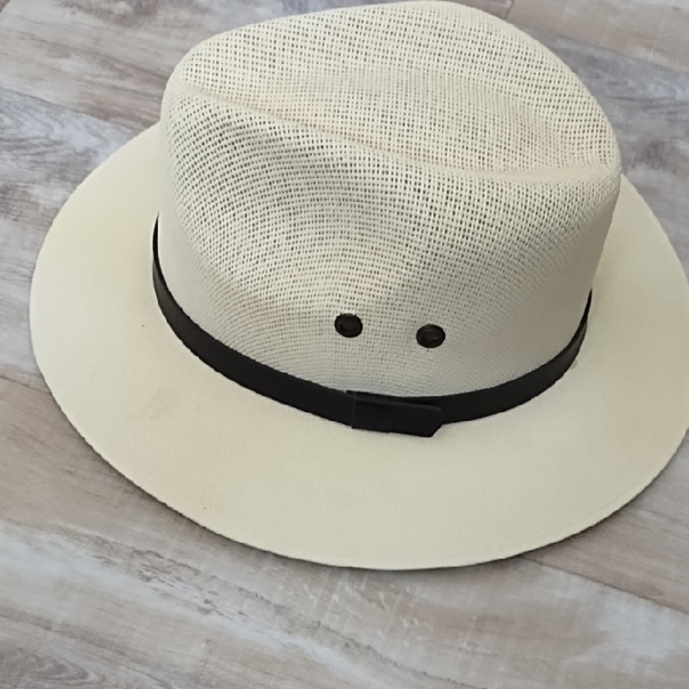 Stylish Cream Fedora Hat with Brown Band